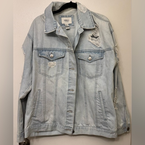 Forever 21 Jackets & Blazers - Forever 21 Classic Denim Jacket | Casual Everyday Layer